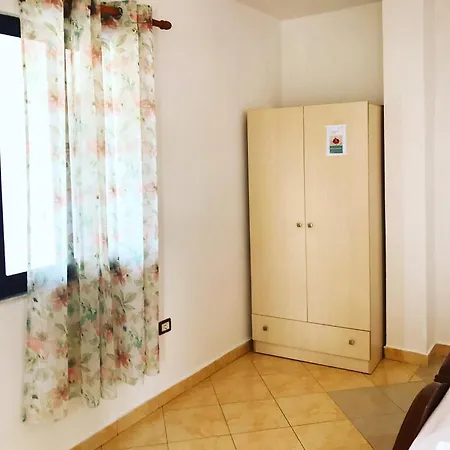 Vila Aliaj Deluxe Rooftop With Private Balcony Apartment Durres