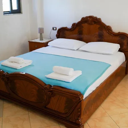 公寓 Vila Aliaj Deluxe Rooftop With Private Balcony Durrës
