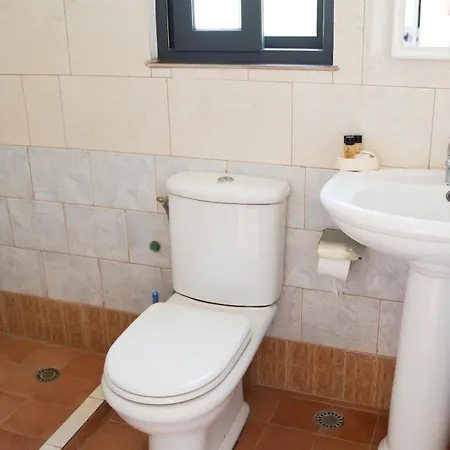 Vila Aliaj Deluxe Rooftop With Private Balcony Apartment *